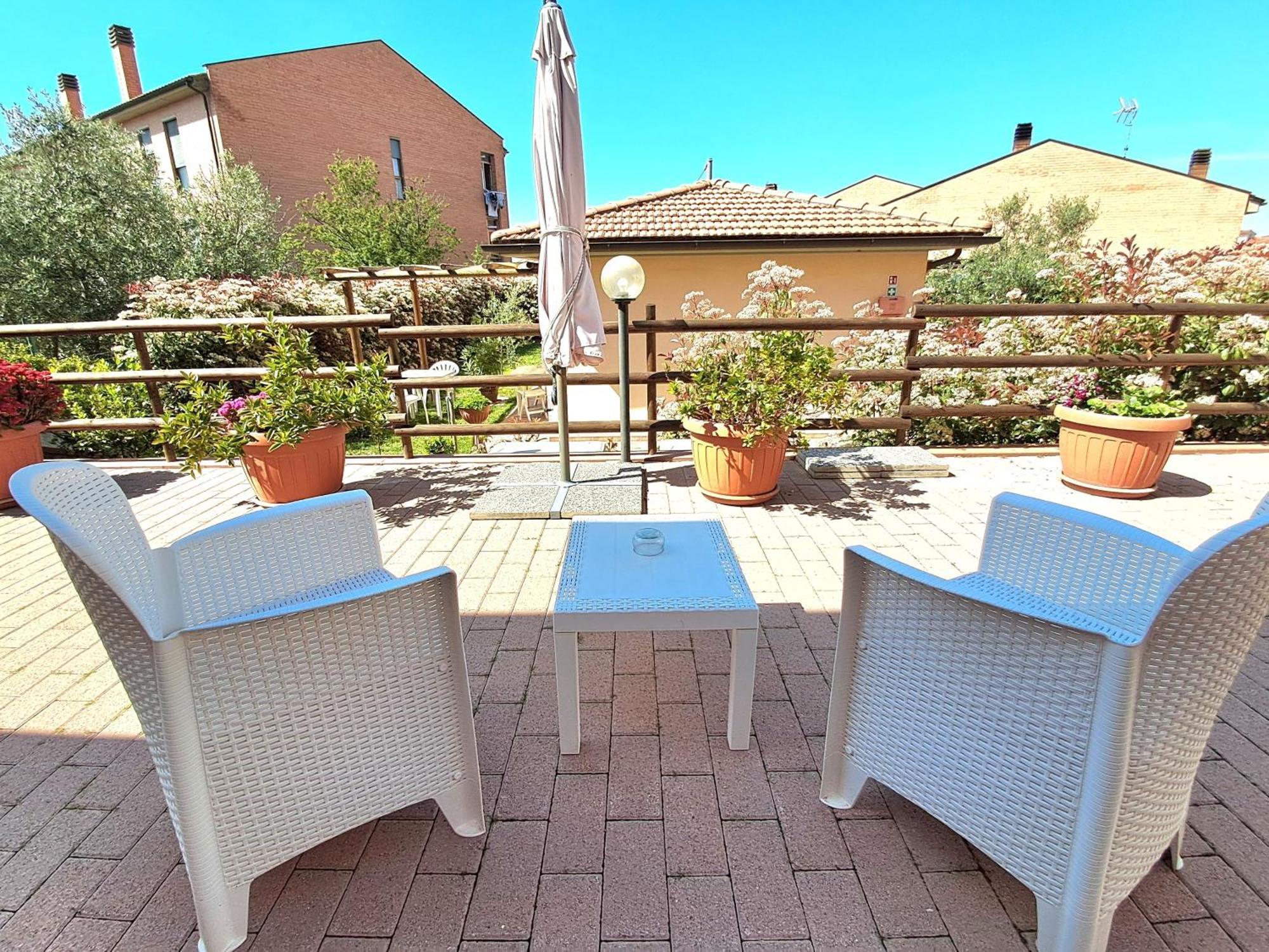 Bed and Breakfast Il Giardino à Riotorto Extérieur photo