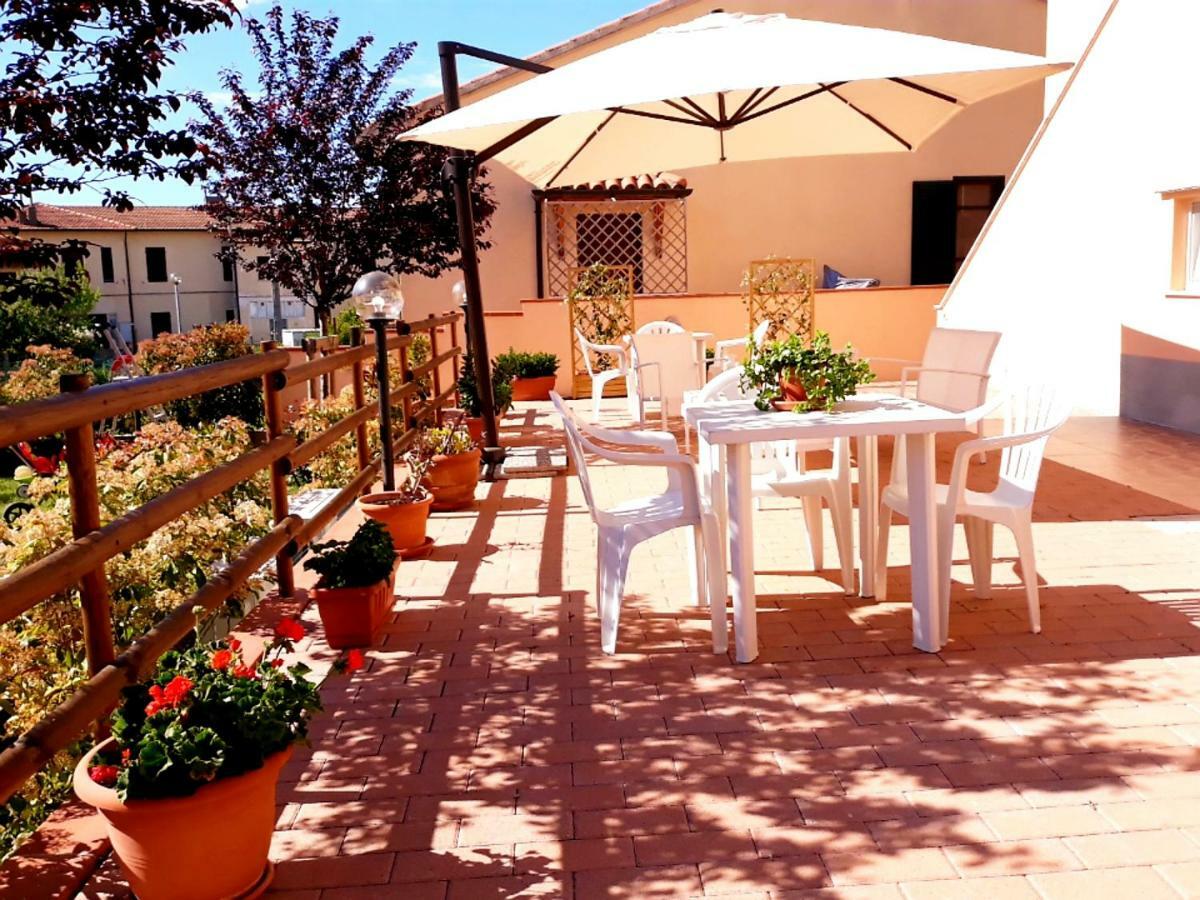 Bed and Breakfast Il Giardino à Riotorto Extérieur photo